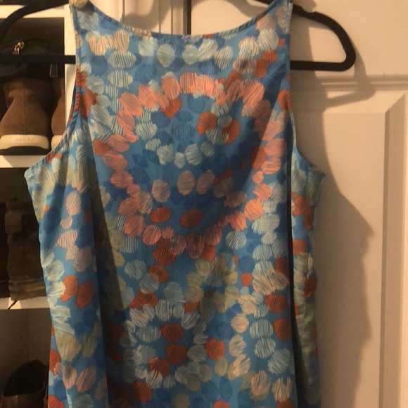 Tank - Picture 5 of 5